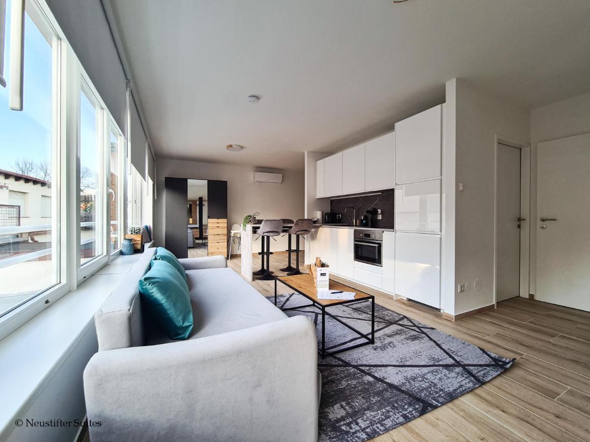 St Antoni Suite2 Stilvolle Ferienwohnung Mit Parkplatz In Айзенштадт Екстер'єр фото